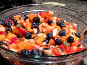 Fruit Salsa with Cinn Sugar Crisps (6)